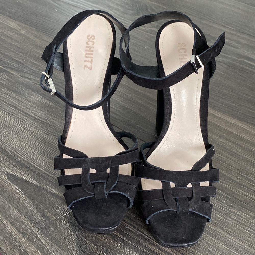 SCHUTZ Suede Cut-Out 6” Platform Pumps Sandals Never Worn